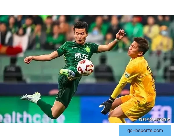 林良铭领衔国安边路突破展现个人技术优势带动进攻节奏